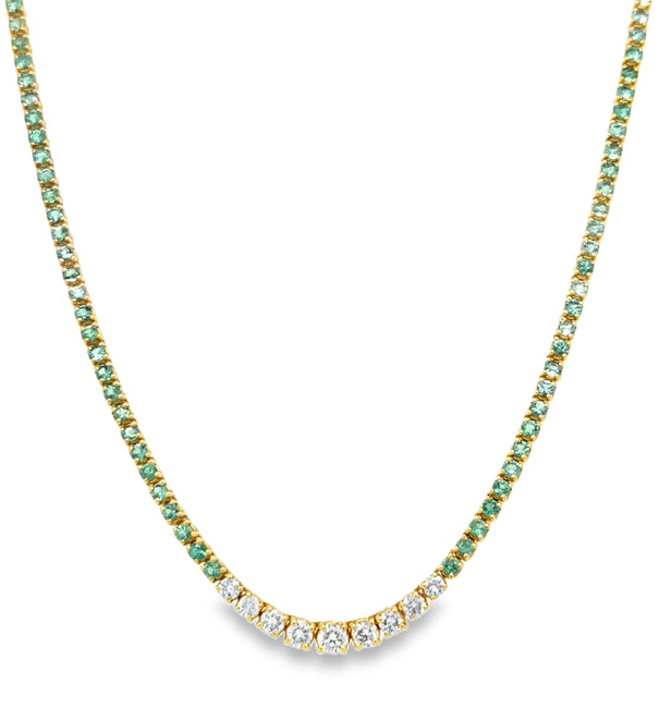 18KT WHITE GOLD EMERALD AND DIAMOND NECKLACE
