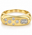 14KT GOLD EMERALD-CUT DIAMOND RING