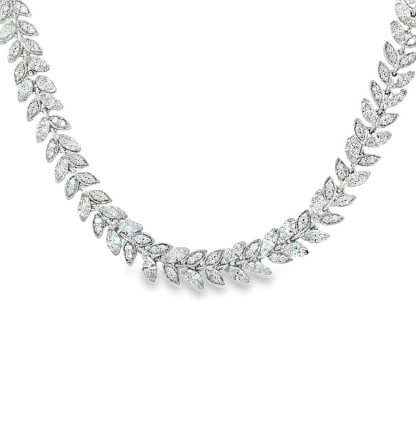 14KT WHITE GOLD DIAMOND LEAF NECKLACE