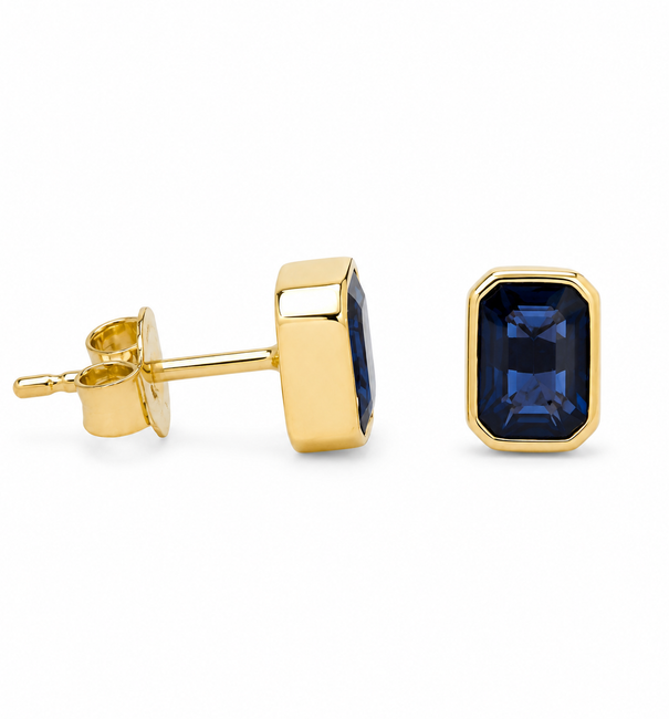 14KT YELLOW GOLD BLUE SAPPHIRE EARRING