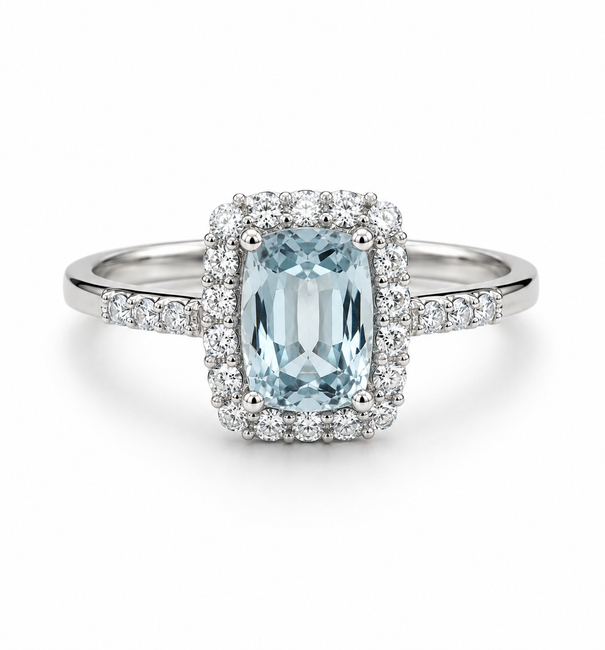 14KT GOLD AQUAMARINE AND DIAMONDS RING