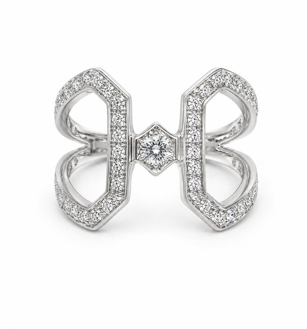 18KT GOLD DIAMOND RING